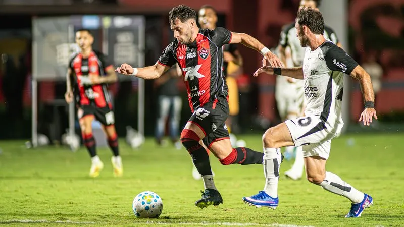  Victor Ferreira / EC Vitória
